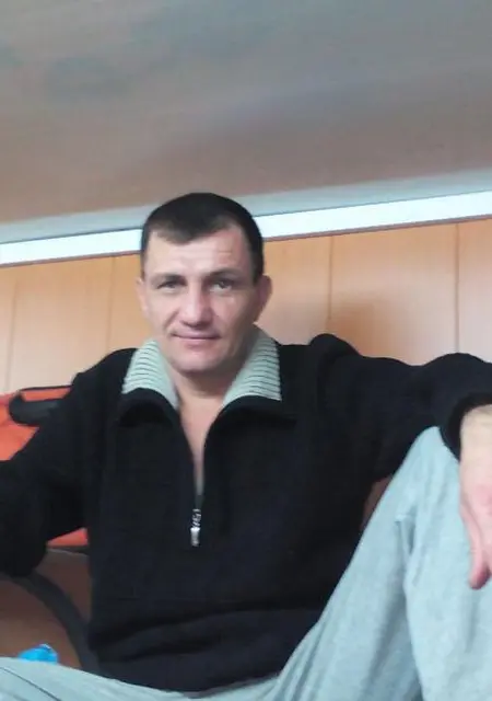 Сергей из Заринска, ищу на сайте знакомства на одну ночь