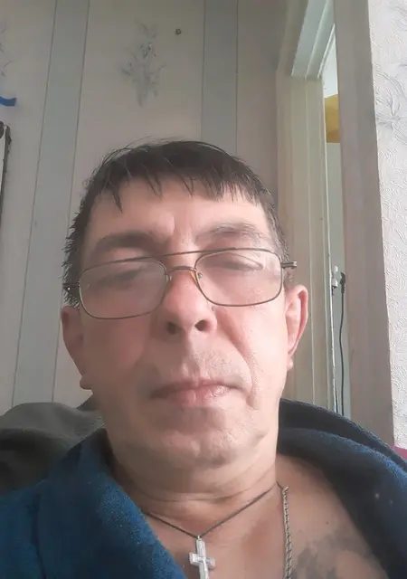 Александр из Магадана, мне 55, познакомлюсь на одну ночь