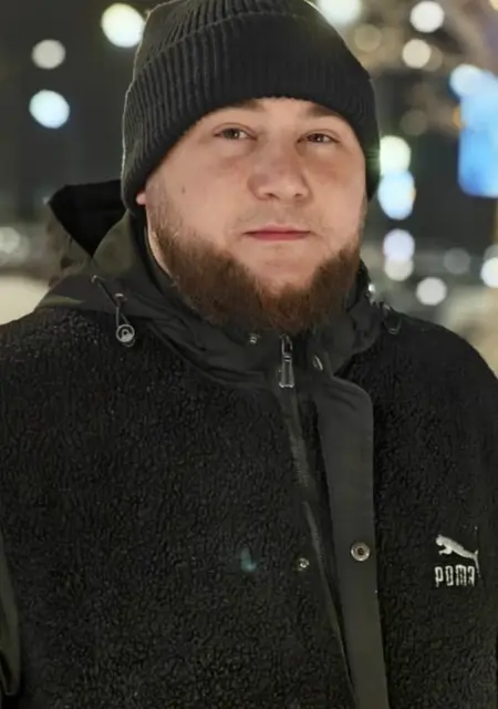 Я Муслим, 32, из Нижневартовска, ищу знакомства без обязательств