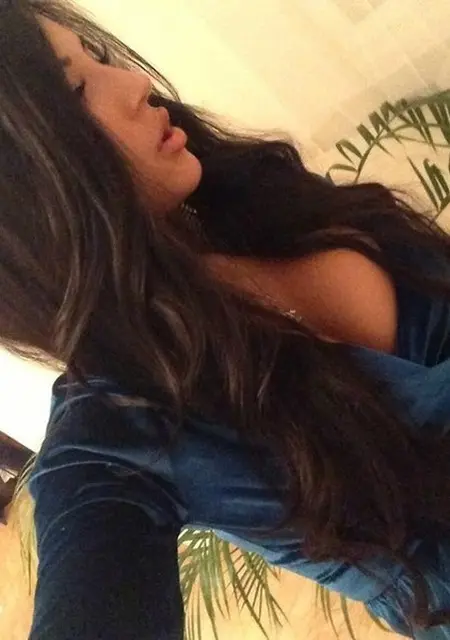 Я Илона, 34, из Новокузнецка, ищу знакомства без обязательств