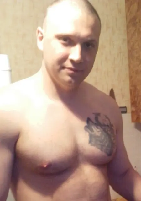 Денис из Улан-Удэ, мне 39, познакомлюсь без обязательств