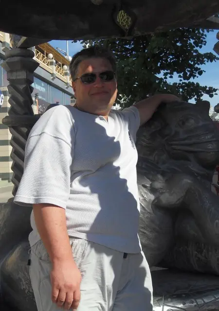 Владимир из Кирово-Чепецка, мне 53, познакомлюсь без обязательств