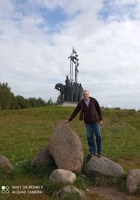 Я Ник, 58, знакомлюсь без обязательств в Луге