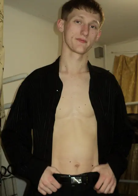 Максим из Благовещенска, мне 32, познакомлюсь на одну ночь