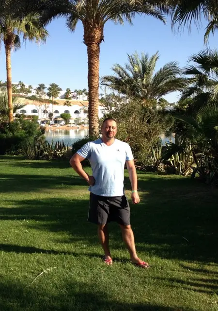 Andranik из Великого Новгорода, мне 54, познакомлюсь без обязательств