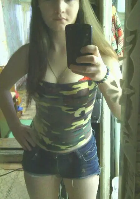 Танкистка Алекса из Екатеринбурга, ищу на сайте знакомства без обязательств