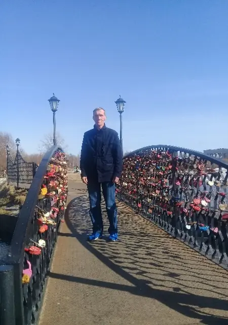 Я Slava, 59, знакомлюсь без обязательств в Северодвинске