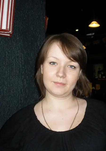 Я Надежда, 41, из Кореновска, ищу знакомство для постоянных отношений