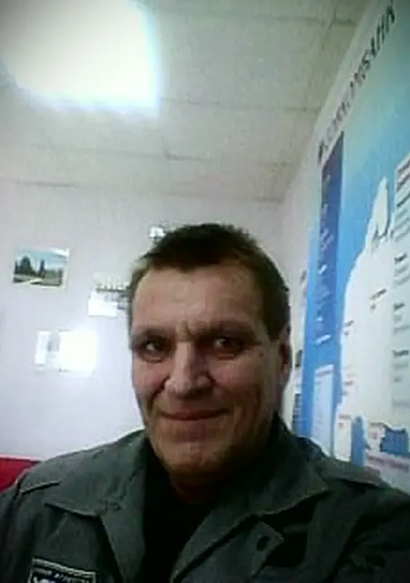 Я Леонид, 60, знакомлюсь на одну ночь в Южноуральске