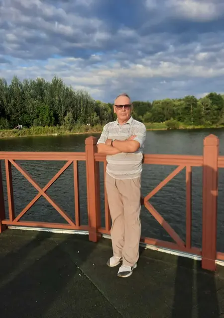 Борис из Казани, ищу на сайте знакомства на одну ночь