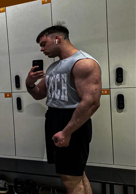 Марк из Ногинска, ищу на сайте знакомства на одну ночь