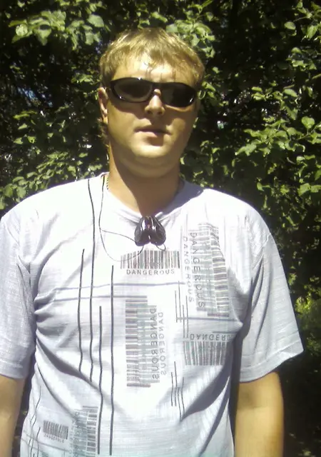 Я Игорь, 47, из Иванова, ищу знакомства без обязательств