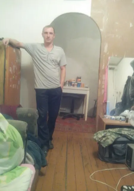 Андрей из Кузнецка, ищу на сайте знакомства без обязательств