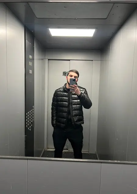 Martin из Анапы, ищу на сайте приятное времяпровождение