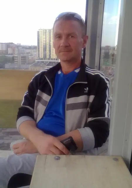 Александр из Перми, ищу на сайте знакомства без обязательств