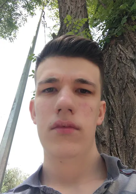 Я Илья, 21, знакомлюсь без обязательств в Невинномысске