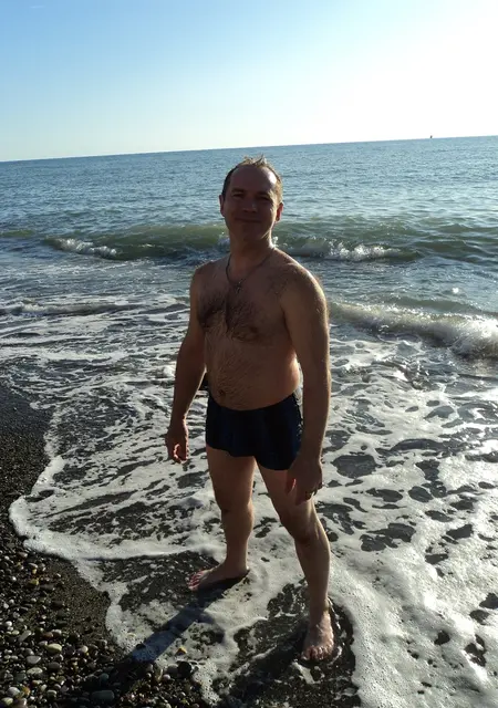Я Mcn, 52, из Ревды, ищу знакомства без обязательств