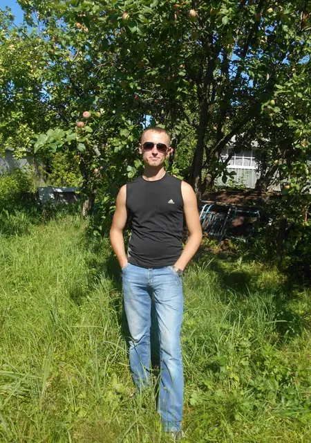 Евгений из Саранска, ищу на сайте знакомства без обязательств
