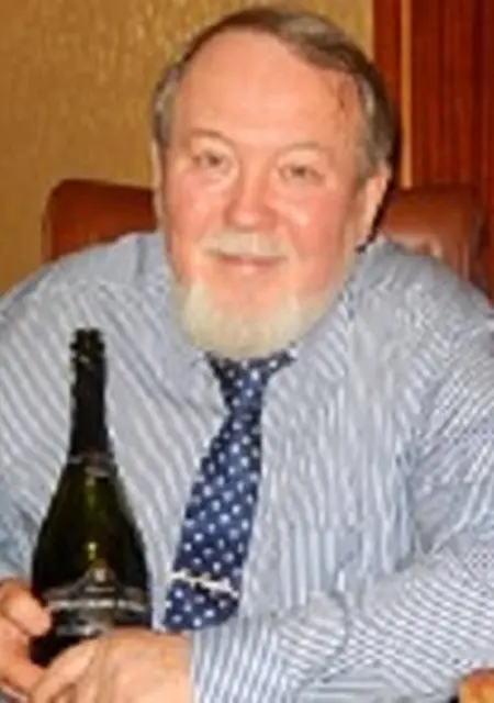 Я Николай, 76, знакомлюсь без обязательств в Обнинске