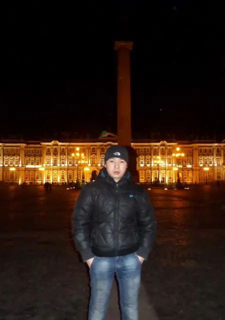 Я Нурланбек, 37, знакомлюсь на одну ночь в Ломоносове