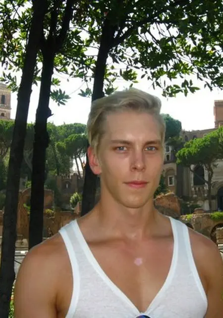 Сергей из Чебоксар, мне 34, познакомлюсь на одну ночь