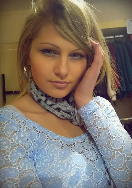 Оксана из Рощи, ищу на сайте вирта