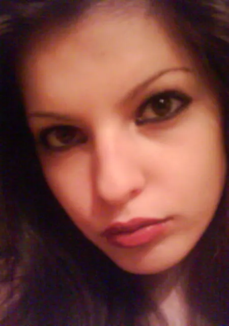 Карина из Зеленогорска, ищу на сайте общение