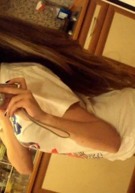 Я Елена, 19, из Маркса, ищу знакомство для дружбы