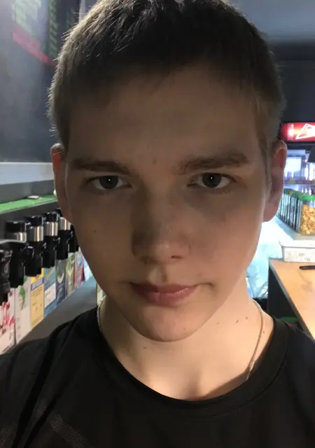 Я Sunoia, 19, из Нефтеюганска, ищу знакомство для дружбы