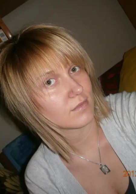 Я Олеся, 23, знакомлюсь для постоянных отношений в Ломоносове