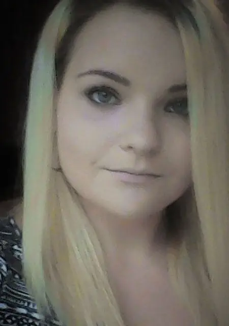 Алиса из Воронежа, мне 18, познакомлюсь для постоянных отношений