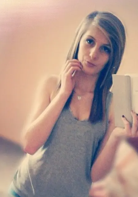 Тамила из Мирного, мне 19, познакомлюсь без обязательств