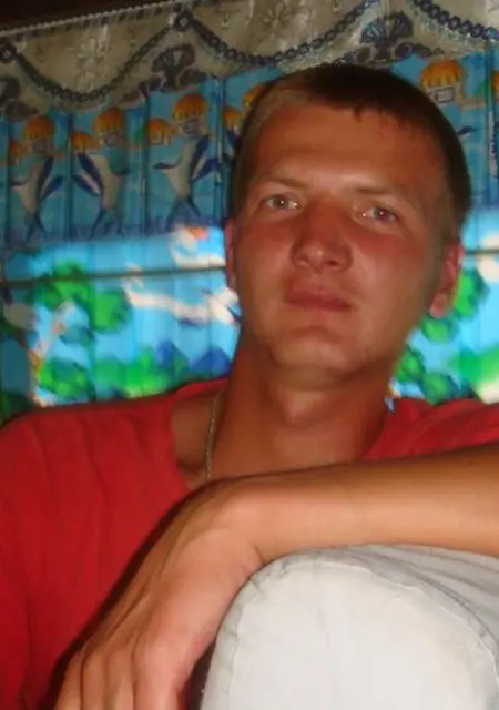 Kostay из Белова, мне 38, познакомлюсь на одну ночь