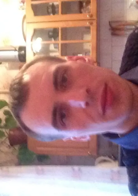 Анатолий из Киришей, ищу на сайте знакомства на одну ночь