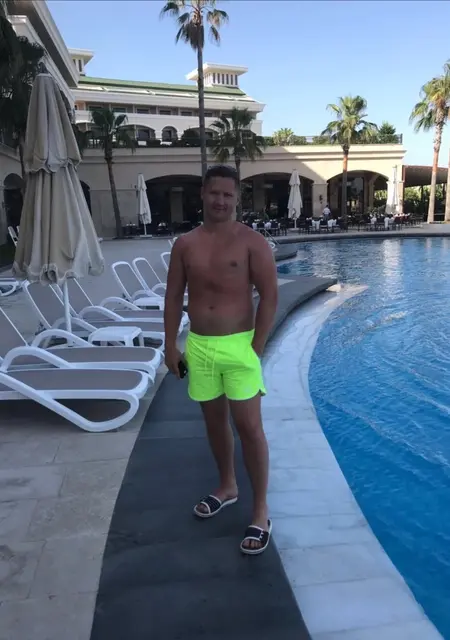 Роман из Новопскова, мне 30, познакомлюсь на одну ночь