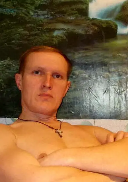 Я Евгений, 51, из Нолинска, ищу знакомства на одну ночь