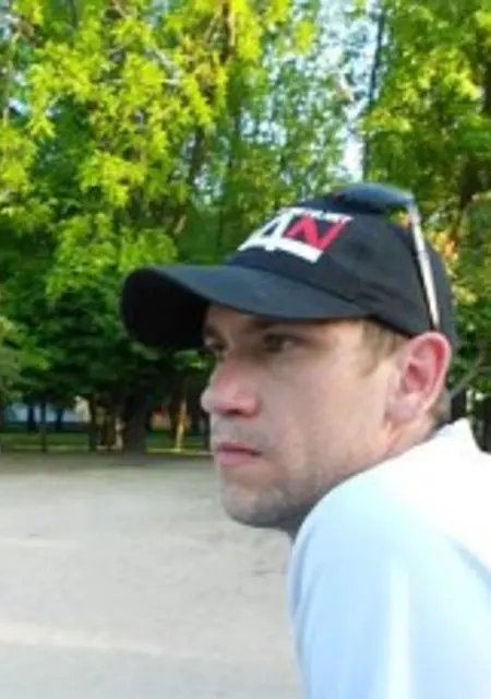 Слава из Каневской, мне 35, познакомлюсь для общения