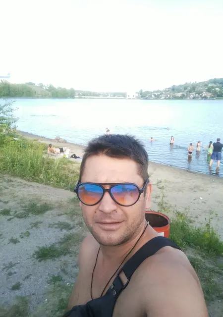 Я Серый, 41, знакомлюсь без обязательств в Ревде