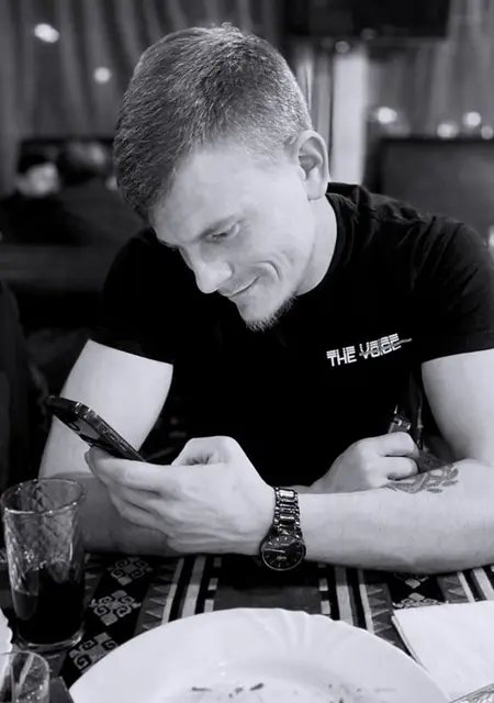 Я Сергей, 31, из Набережных Челнов, ищу знакомство для постоянных отношений