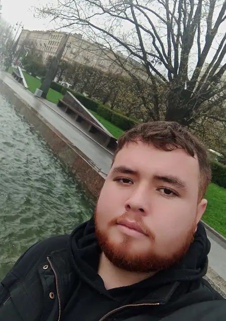 Kamron из Санкт-Петербурга, мне 29, познакомлюсь на одну ночь