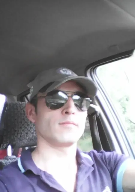 Алекс из Шатуры, мне 43, познакомлюсь для дружбы