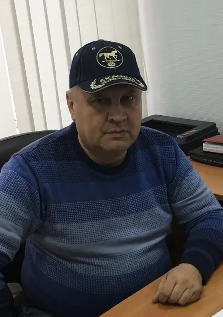 Саша из Кургана, мне 59, познакомлюсь на одну ночь