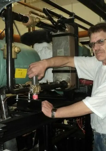 Я Николай, 59, из Сургута, ищу знакомство для приятного времяпровождения