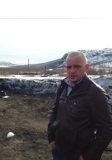 Дима из Заполярного, мне 37, познакомлюсь для приятного времяпровождения