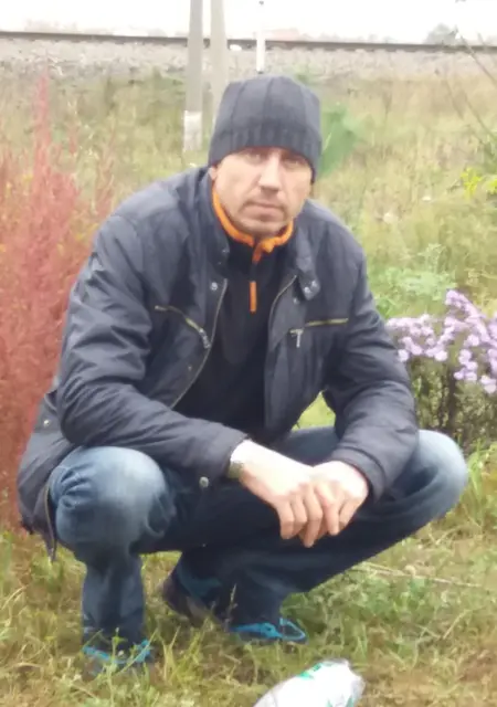 Сергей из Рославля, ищу на сайте знакомства на одну ночь