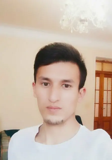 Qodirov Isomiddin из Стрижей, мне 26, познакомлюсь для вирта