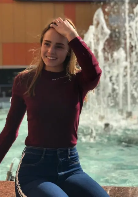 Анна из Томска, ищу на сайте знакомства без обязательств