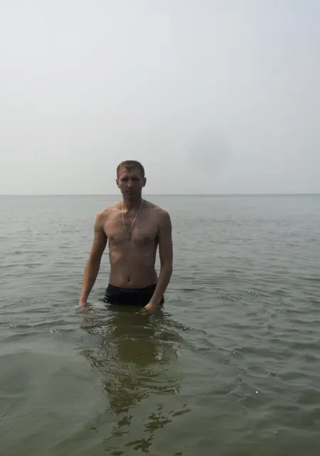 Алексей из Бердска, мне 42, познакомлюсь на одну ночь