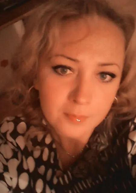 Елена из Владивостока, ищу на сайте общение