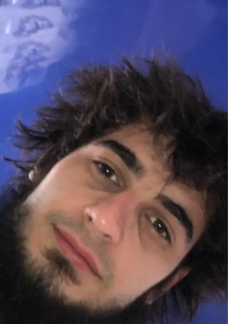 Я Тимур, 30, из Нижневартовска, ищу знакомство для приятного времяпровождения